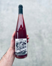 Load image into Gallery viewer, Natural Wines With a Story - Eric Kamm - Rat Kamm Le Gris - Hand
